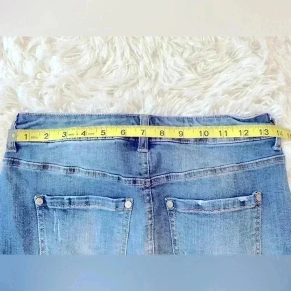 Altar'd State denim skirt size XS (H4) - Picture 4 of 6